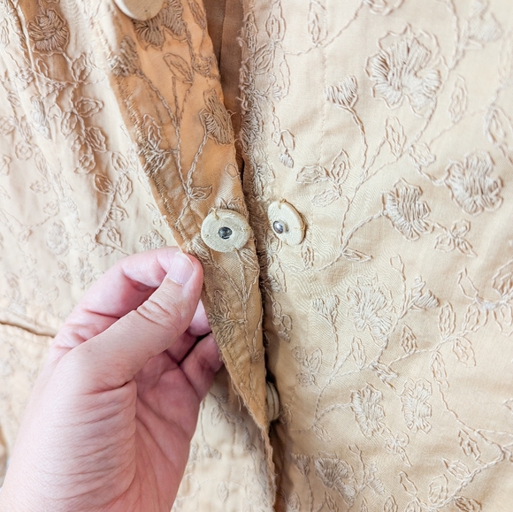 J. Jill 100% Cotton Lightweight Jacket Blazer Yellow Tan Embroidered Pockets 8 - Picture 3 of 10